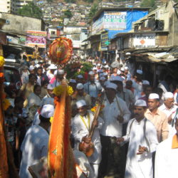 om-shri-sai-sevak-padayatra-mandaltrust-12